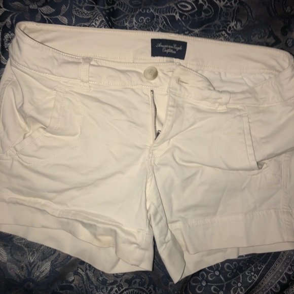 Size 6 American eagle outfitters stretch shorts - Picture 3 of 3